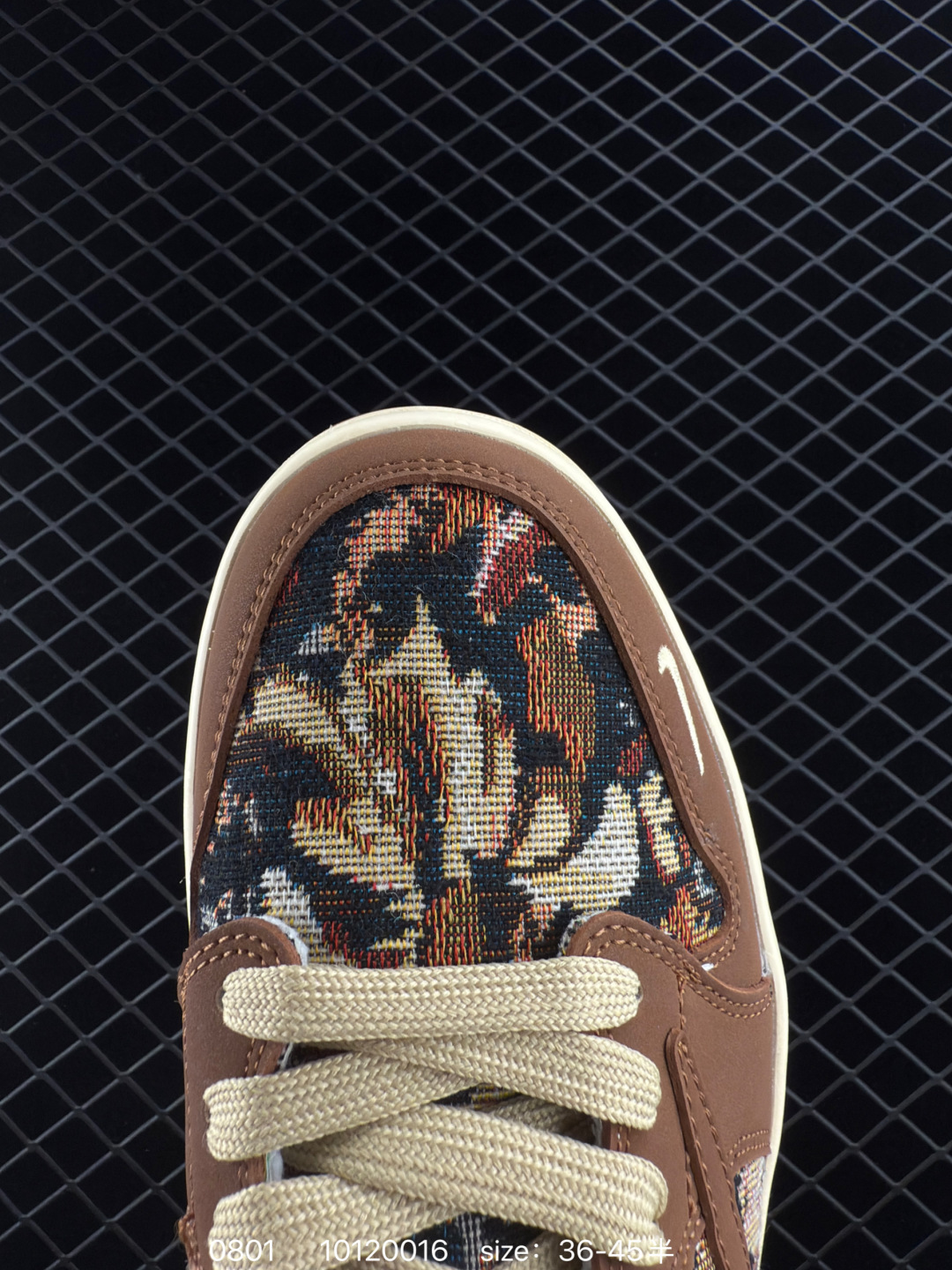 Travis Scott x Air Jordan 1 ” Reverse Mocha “